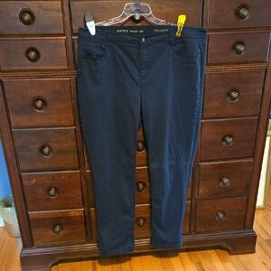 Talbot's Heritage Chino Size 20W Navy